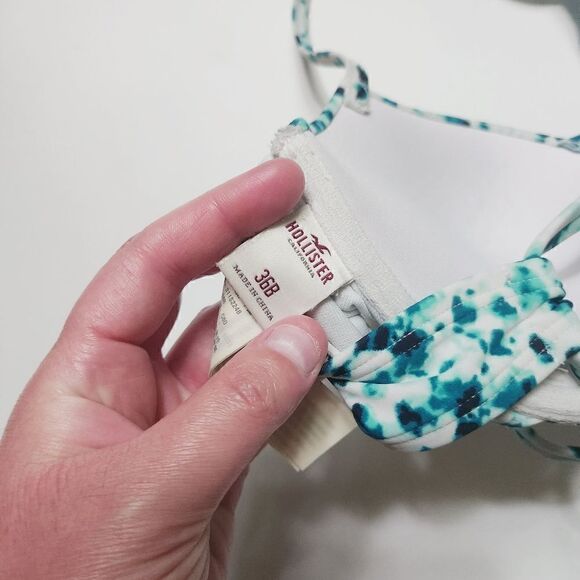 Hollister Swim Blue & White Tie Dye Bikini Size 36B Top & Large Bottom - Picture 4 of 11
